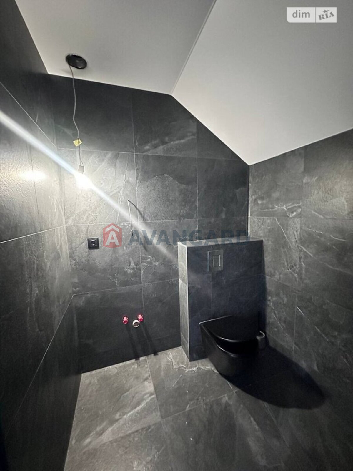 ������� �������, 206 ��.�. ���� 9