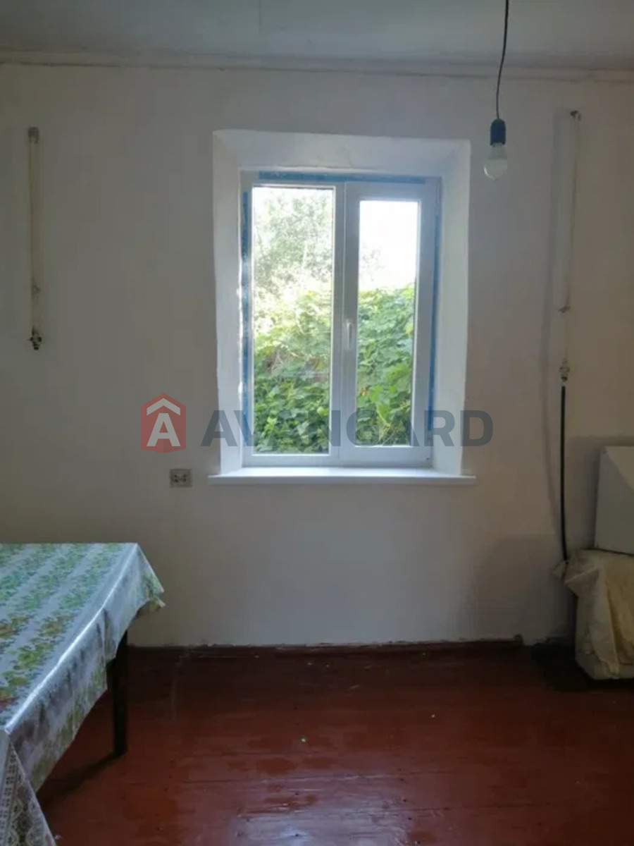 �������, 80 ��.�. ���� 13