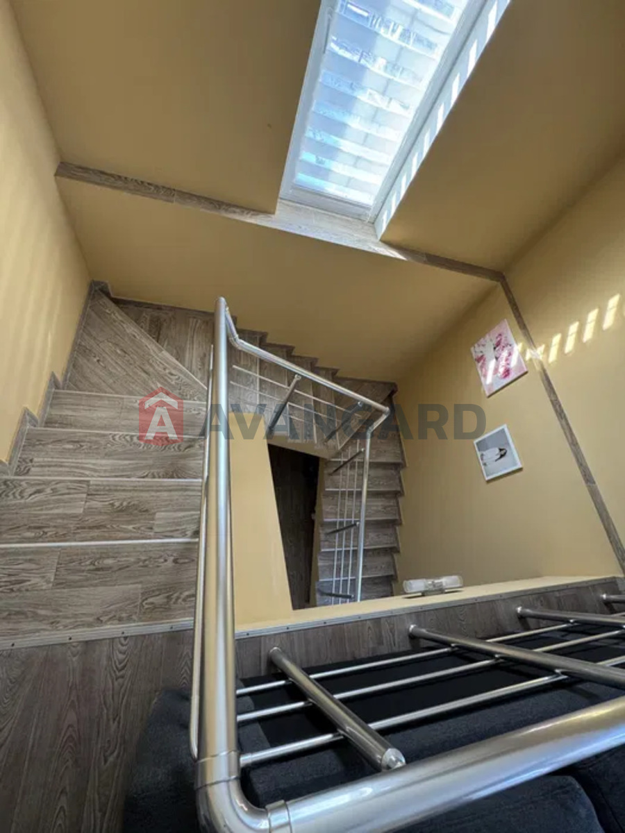 �������, 130 ��.�. ���� 15