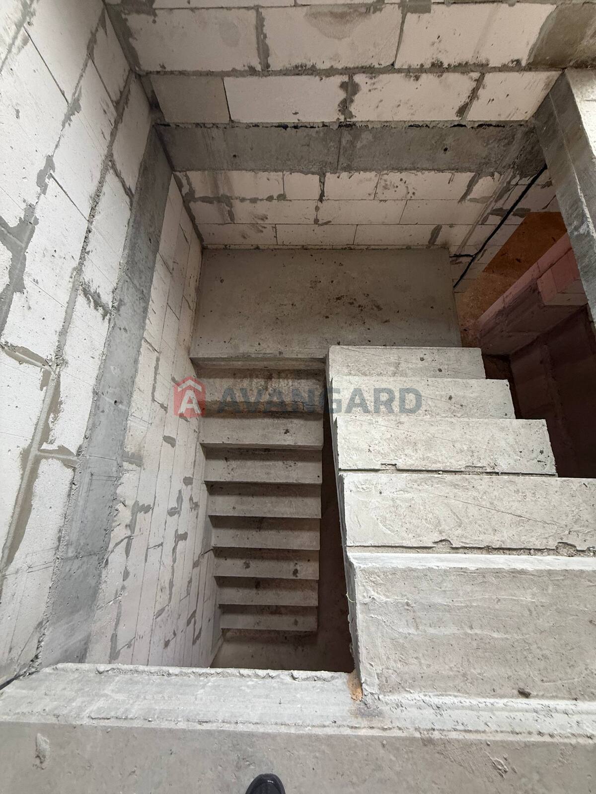 �������, 167 ��.�. ���� 19