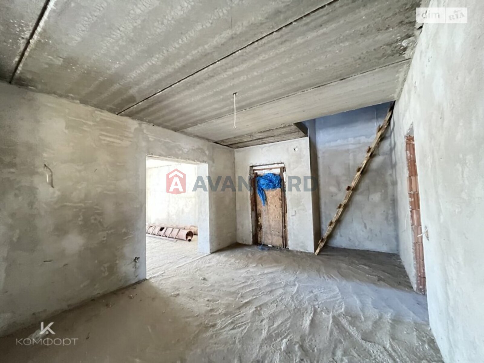 �������, 298 ��.�. ���� 12