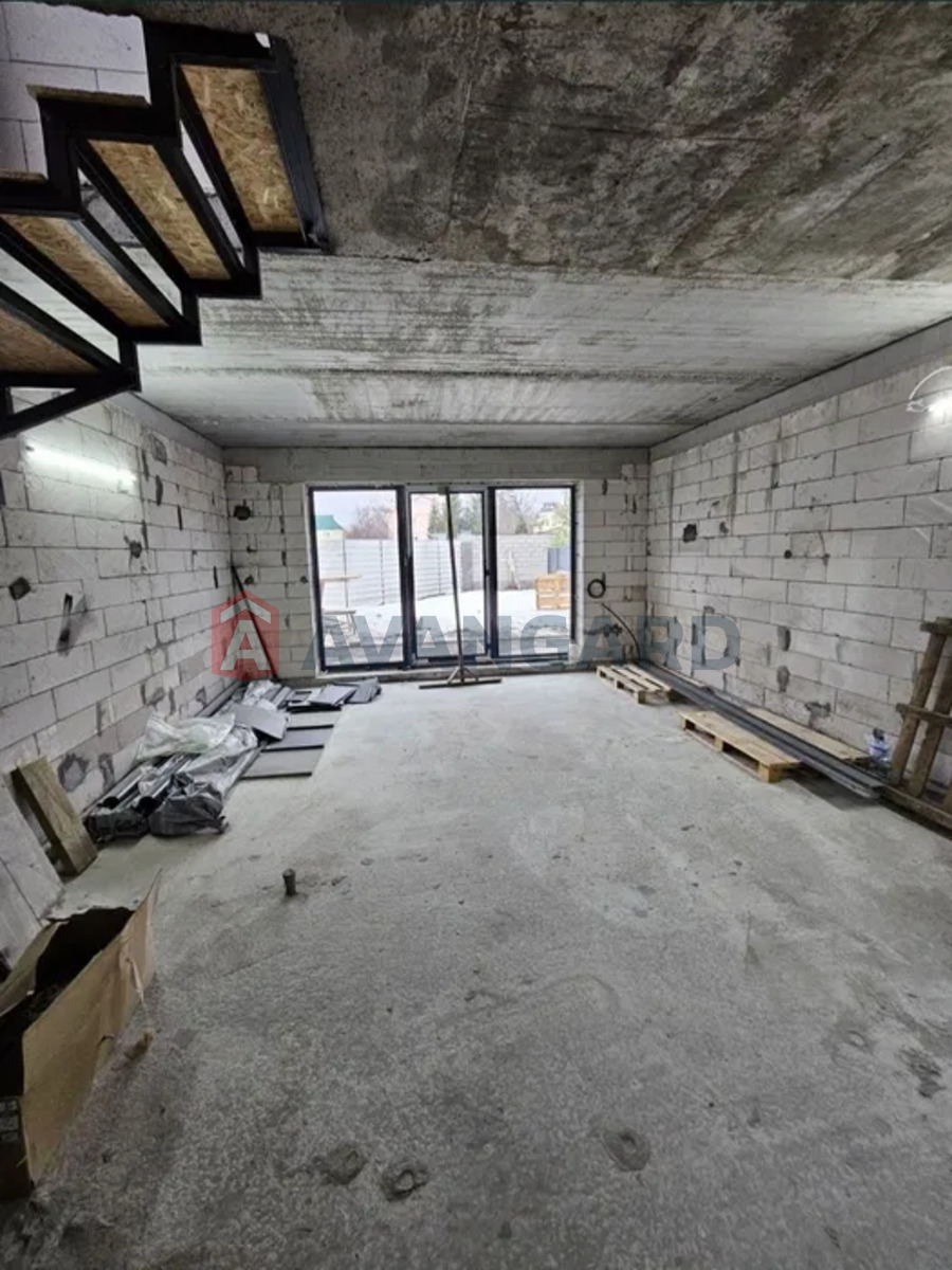 �������, 110 ��.�. ���� 3