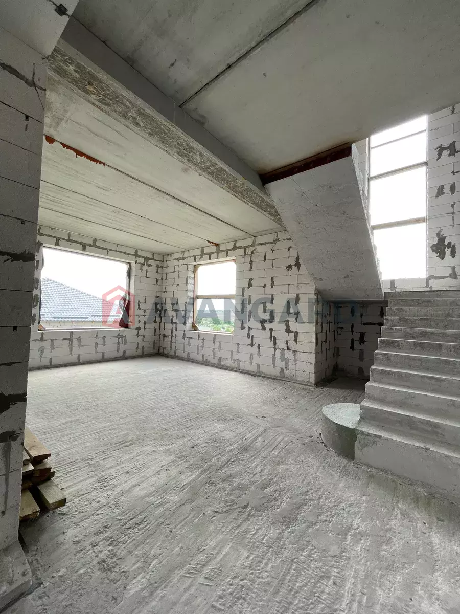 ���, 280 ��.�. ���� 3