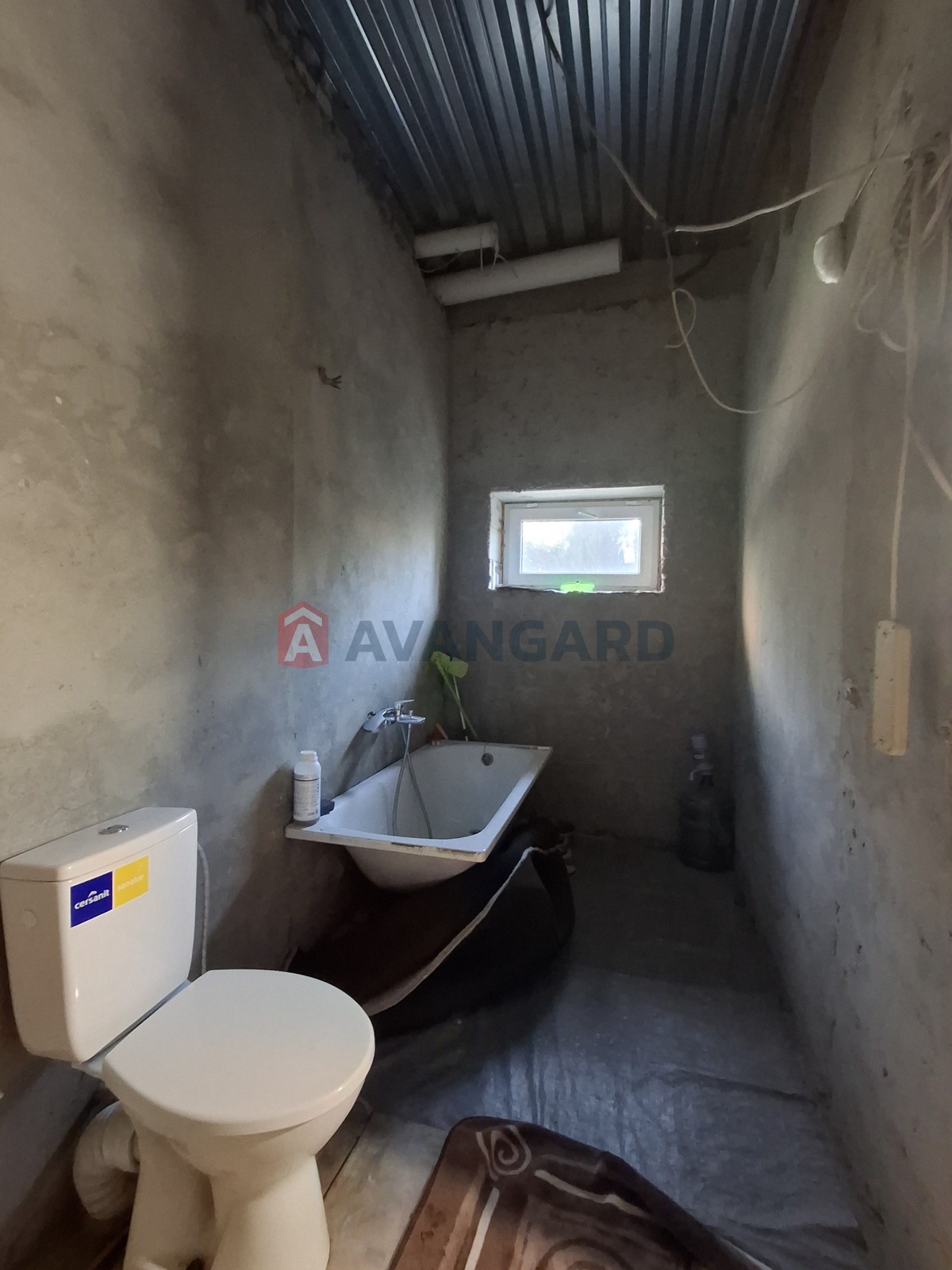 �������, 180 ��.�. ���� 11