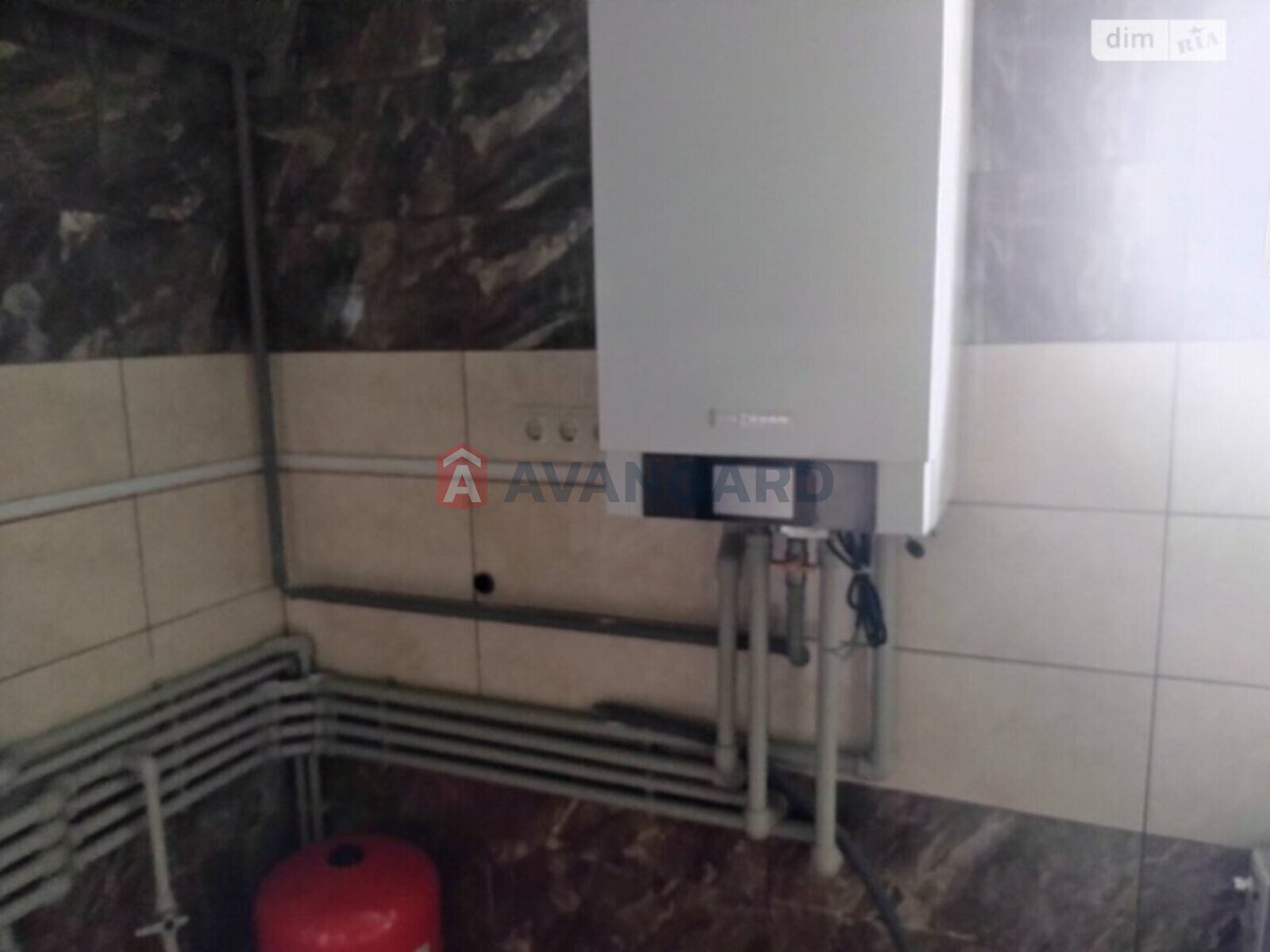 �������, 280 ��.�. ���� 12