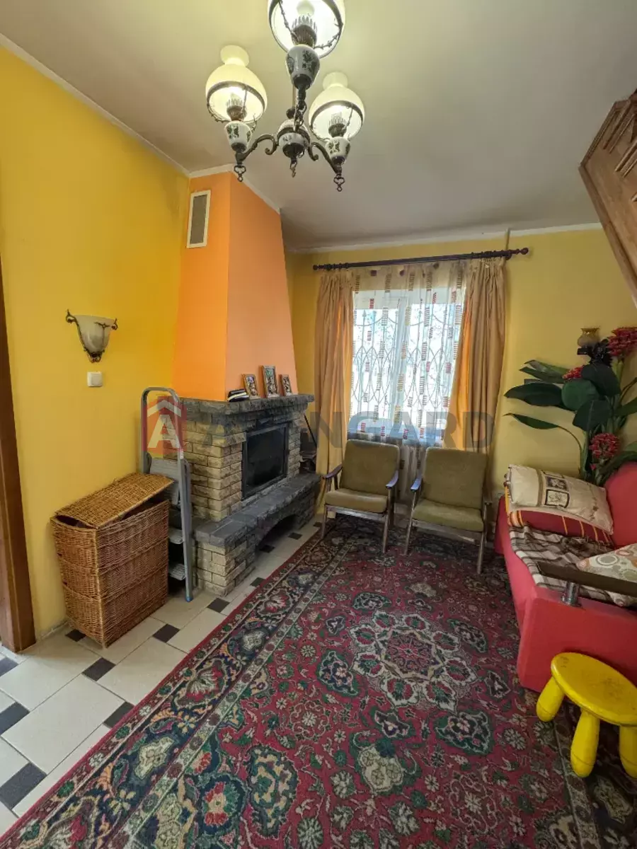 ����, 75 ��.�. ���� 22