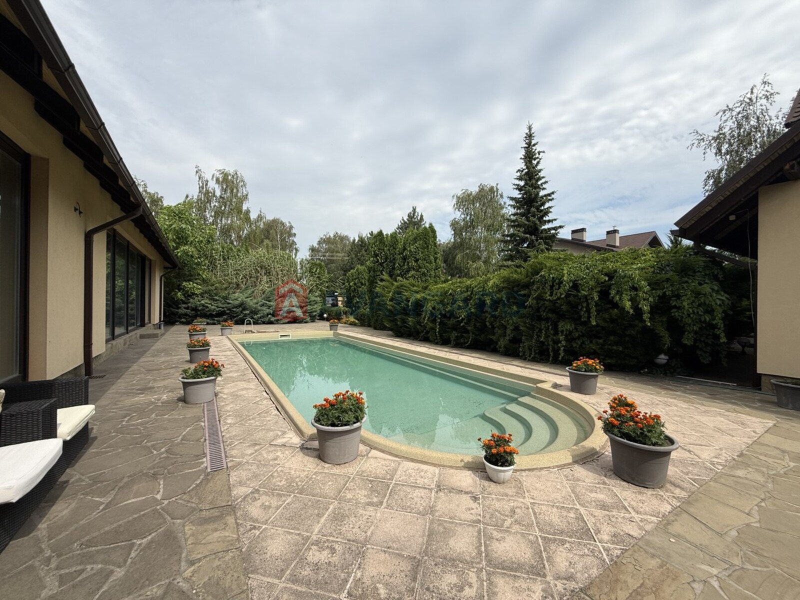 Будинок, 280 кв.м. фото 6 Будинок, 280 кв.м. фото 6