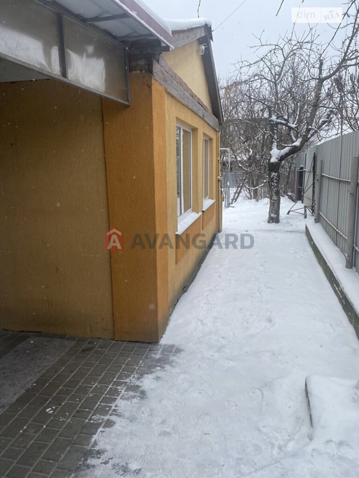 �������, 103 ��.�. ���� 3