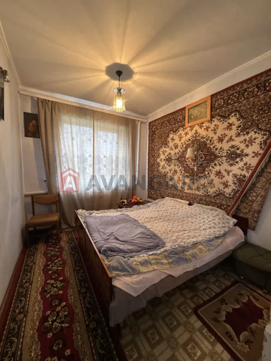 �������, 100 ��.�. ���� 7