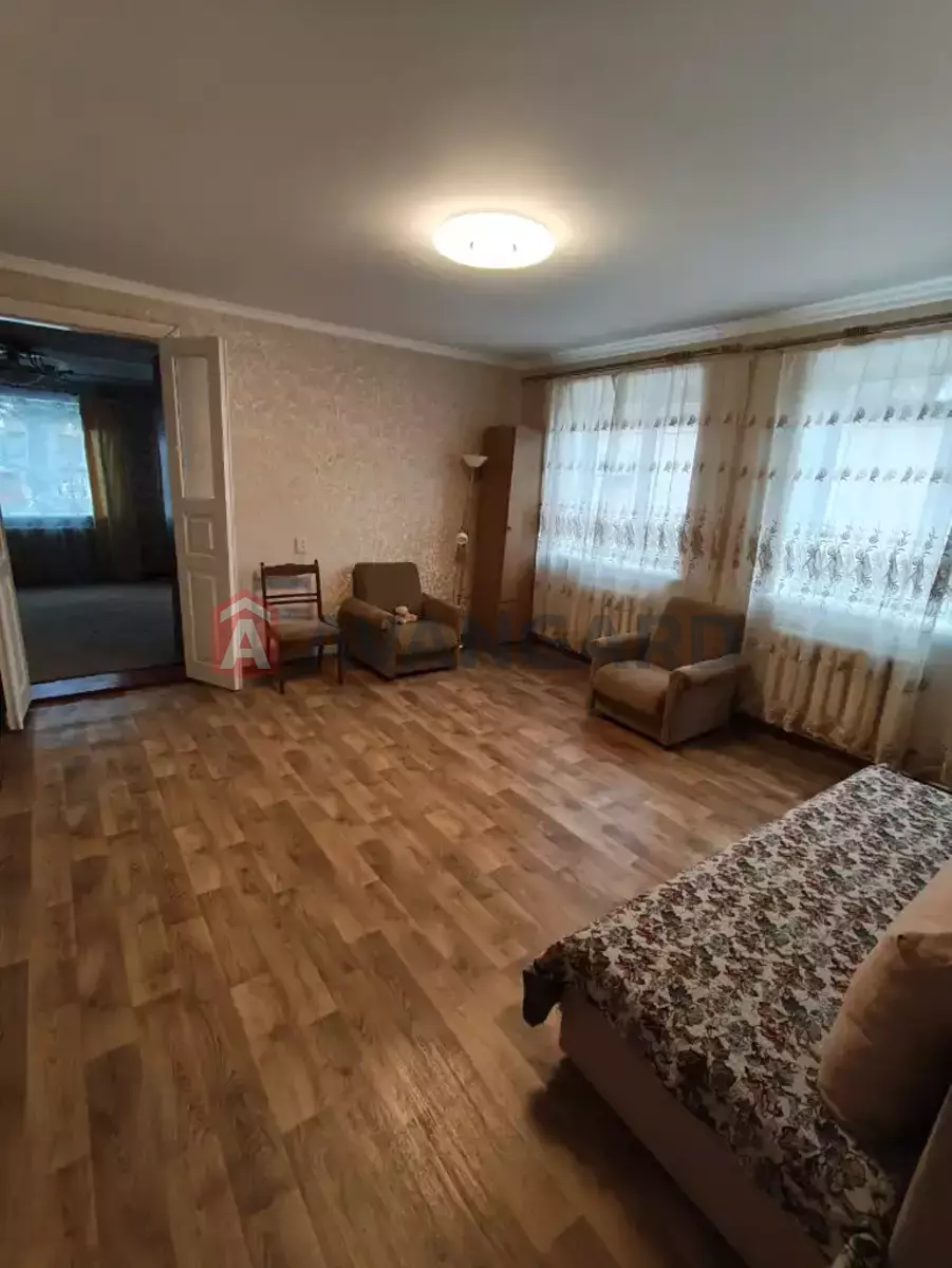 �������, 173 ��.�. ���� 10