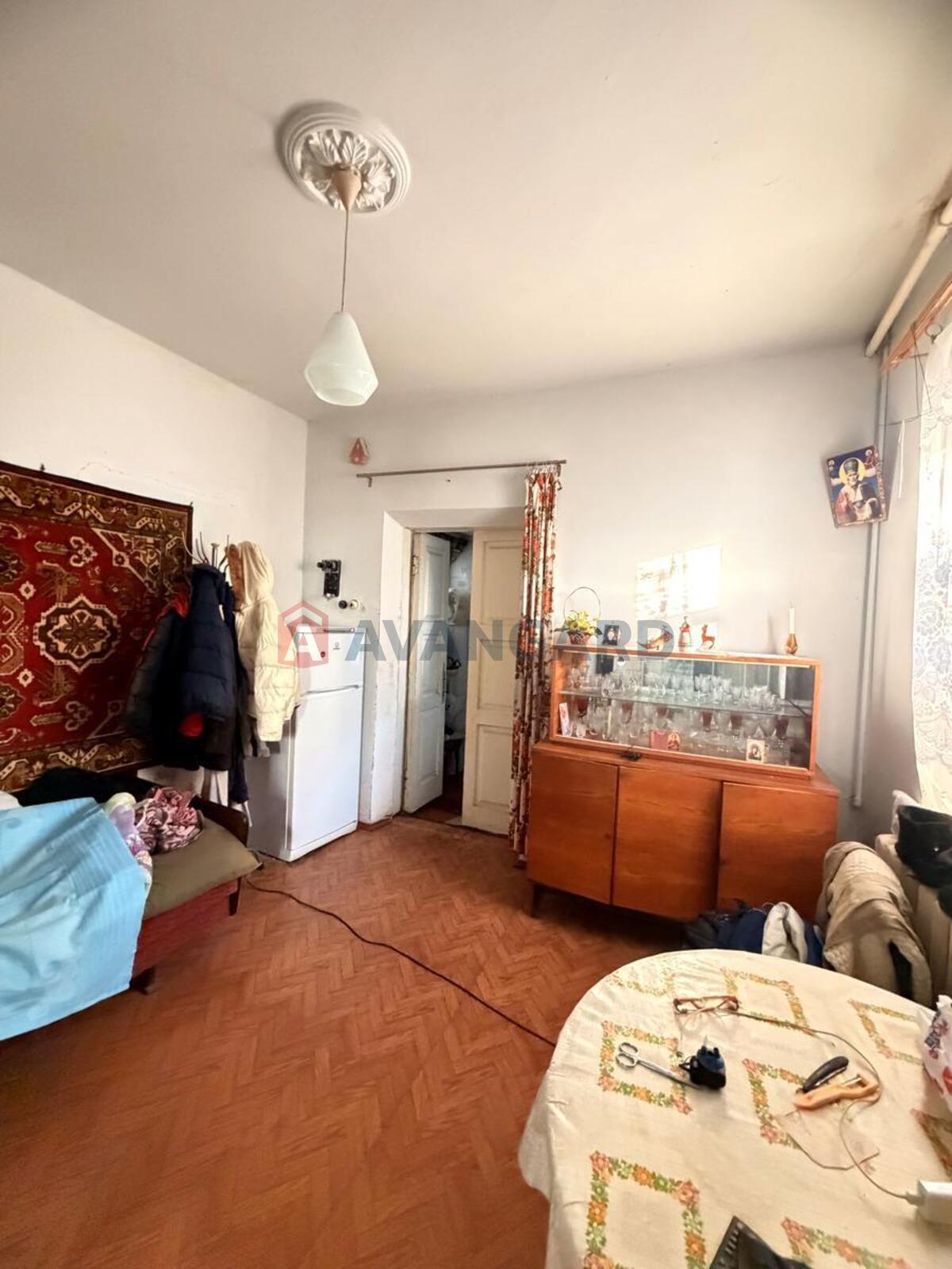 �������, 75 ��.�. ���� 7