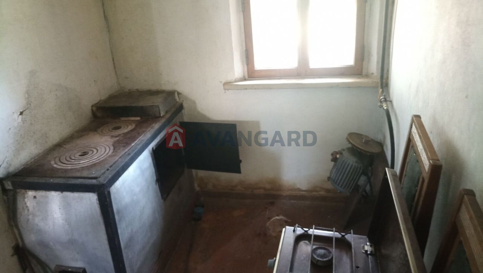 ������� �������, 51 ��.�. ���� 15