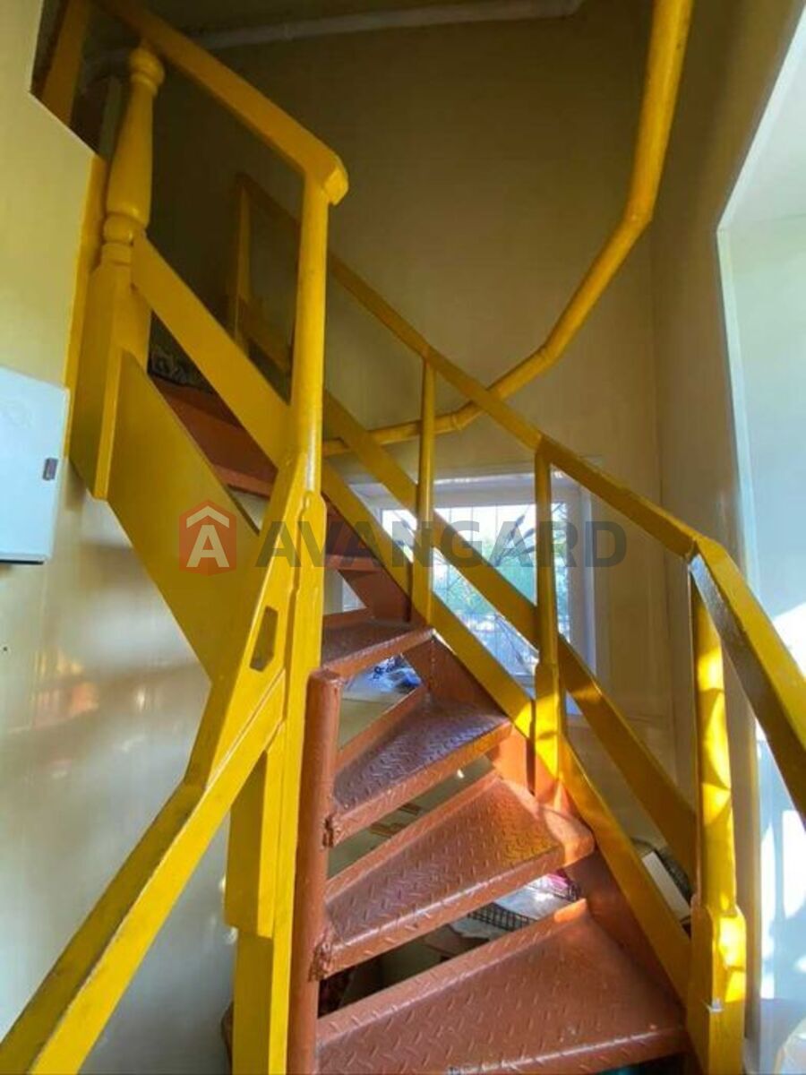 �������, 132 ��.�. ���� 13