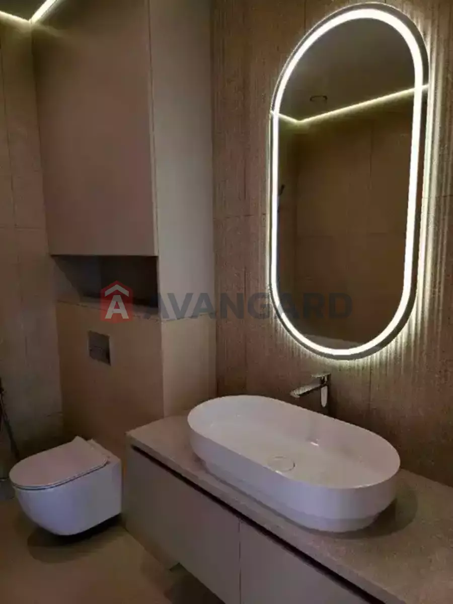 �������, 105 ��.�. ���� 13