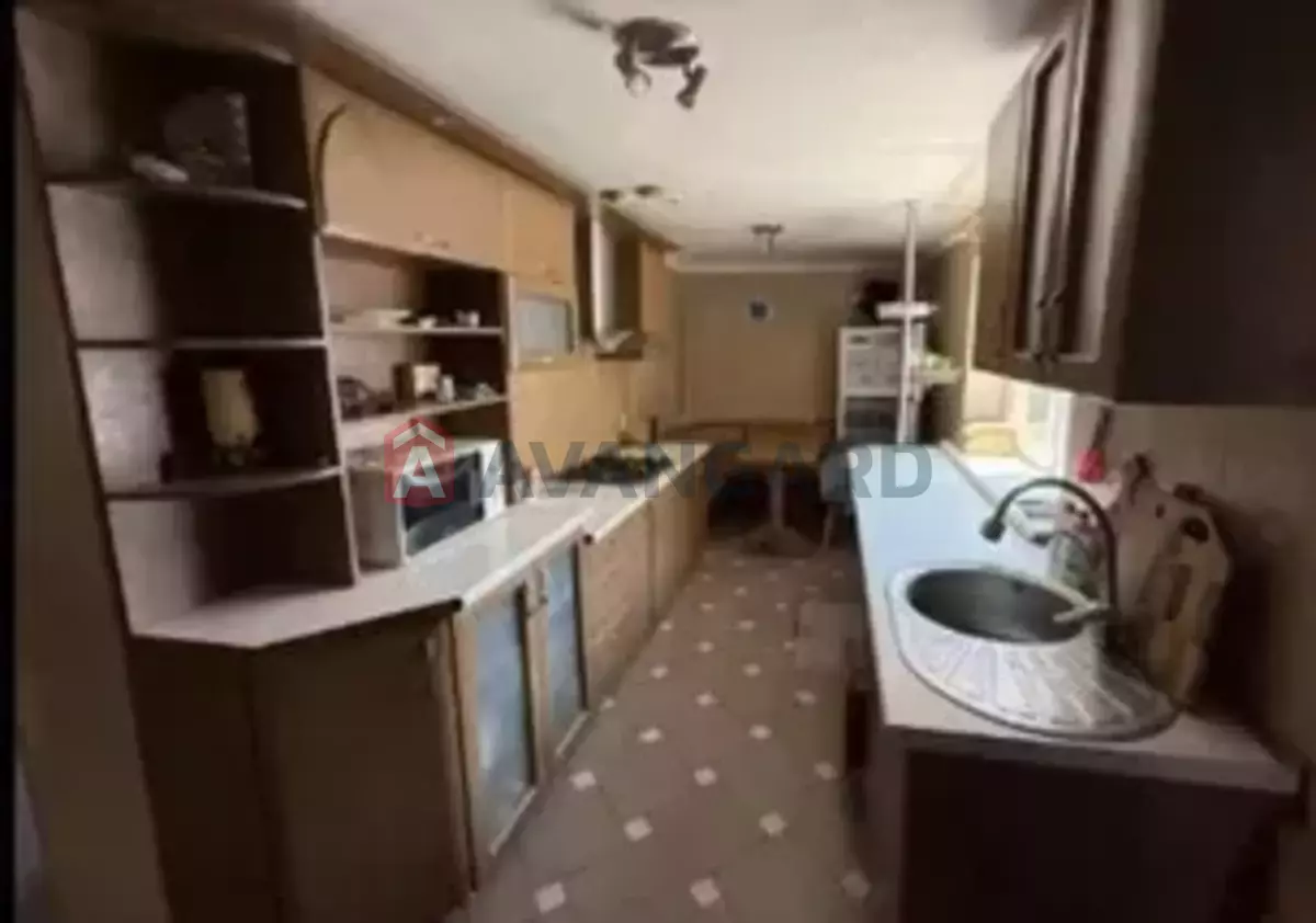 �������, 183 ��.�. ���� 14