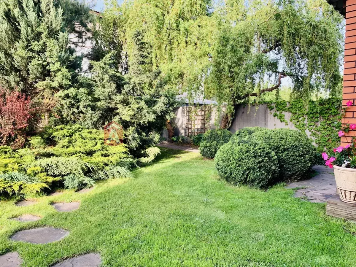 �������, 400 ��.�. ���� 21