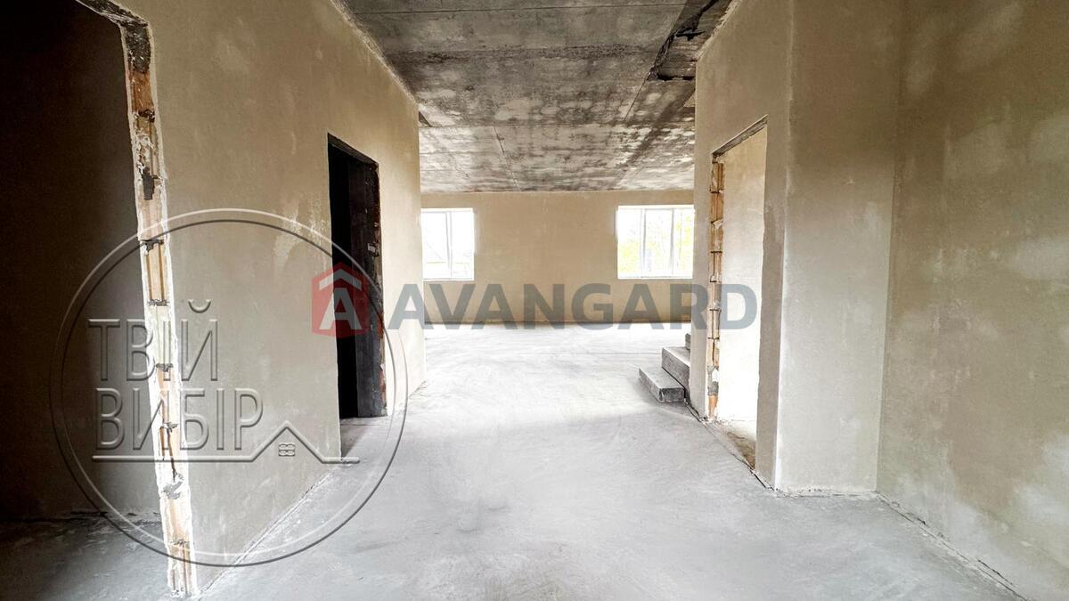 �������, 235 ��.�. ���� 9