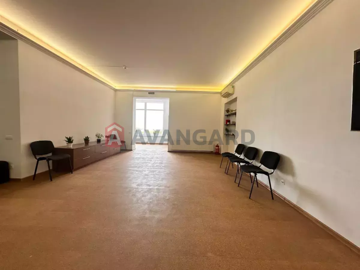 �������, 1150 ��.�. ���� 8