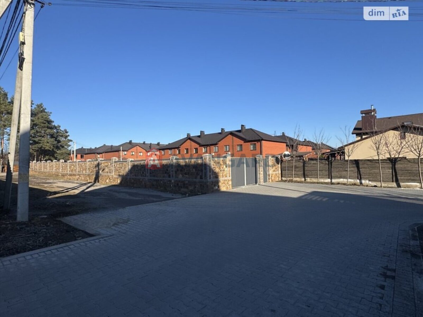 ���, 295 ��.�. ���� 3