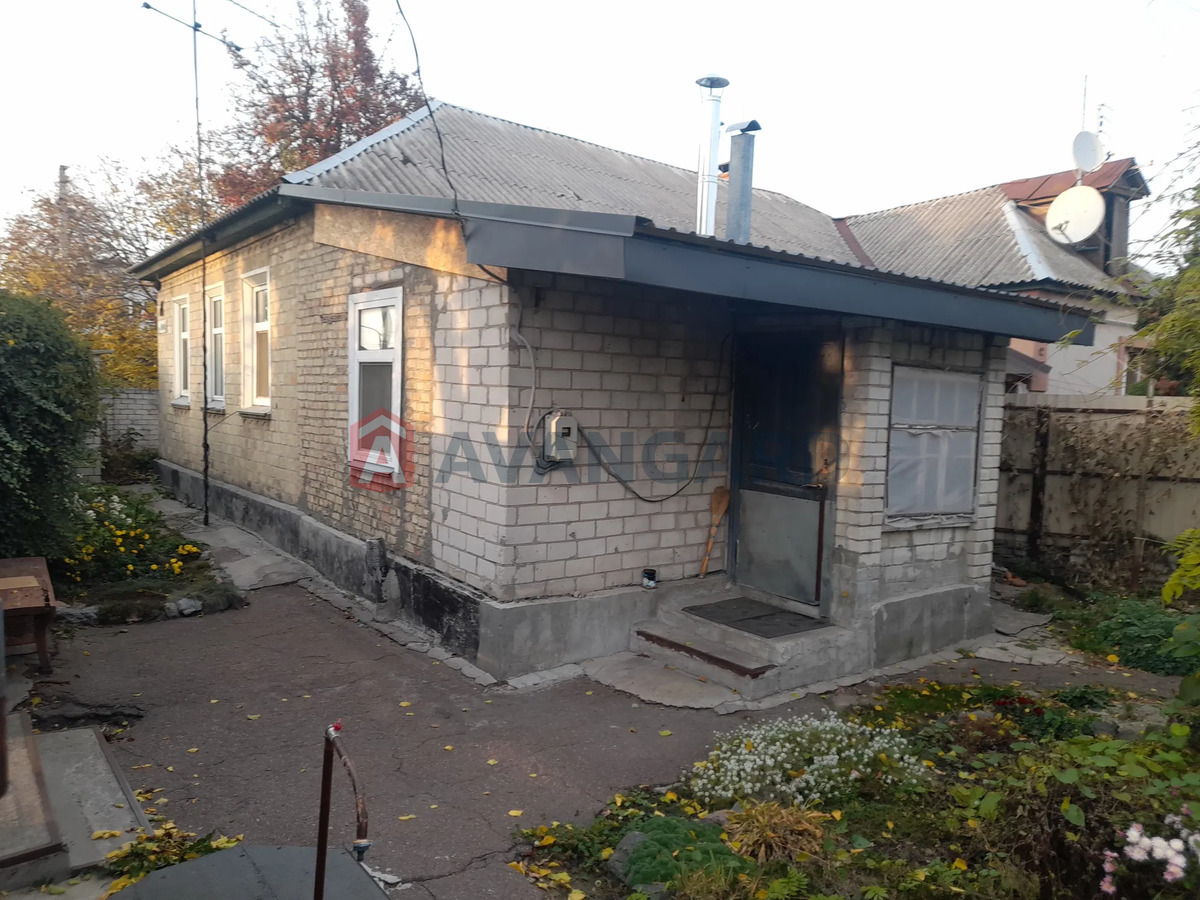 ������� �������, 52 ��.�. ���� 3