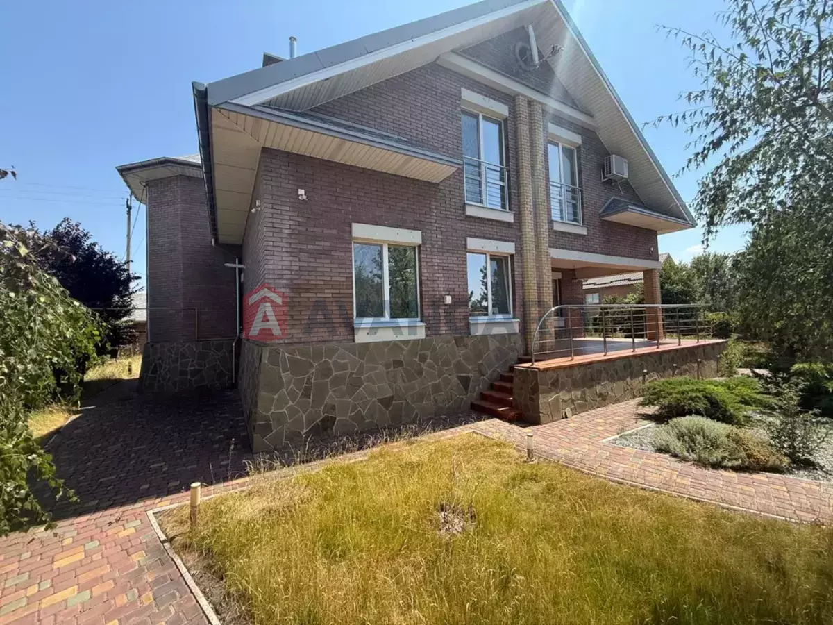 �������, 275 ��.�. ���� 27