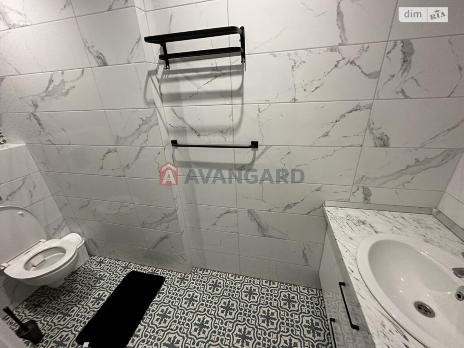 �������, 100 ��.�. ���� 23