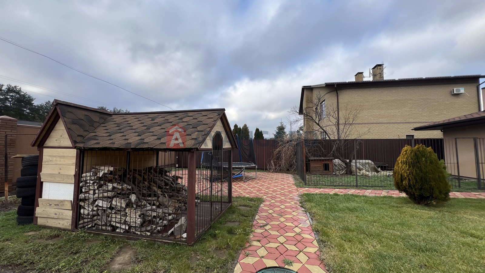 ���, 310 ��.�. ���� 27