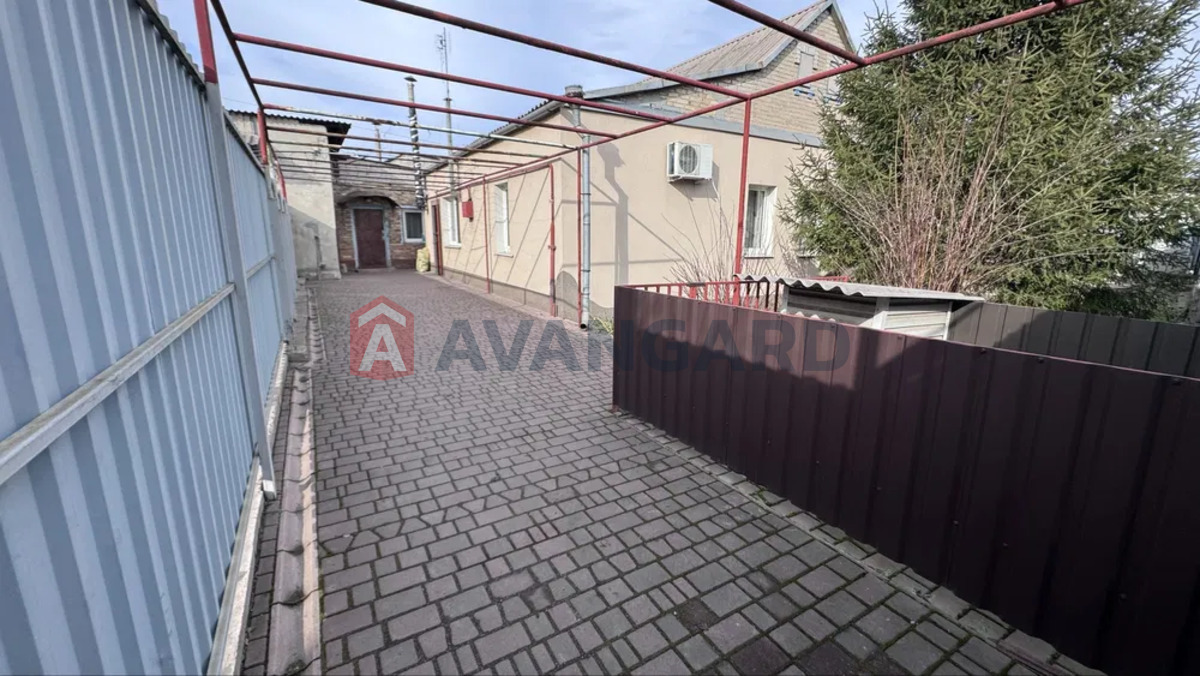 �������, 65 ��.�. ���� 1