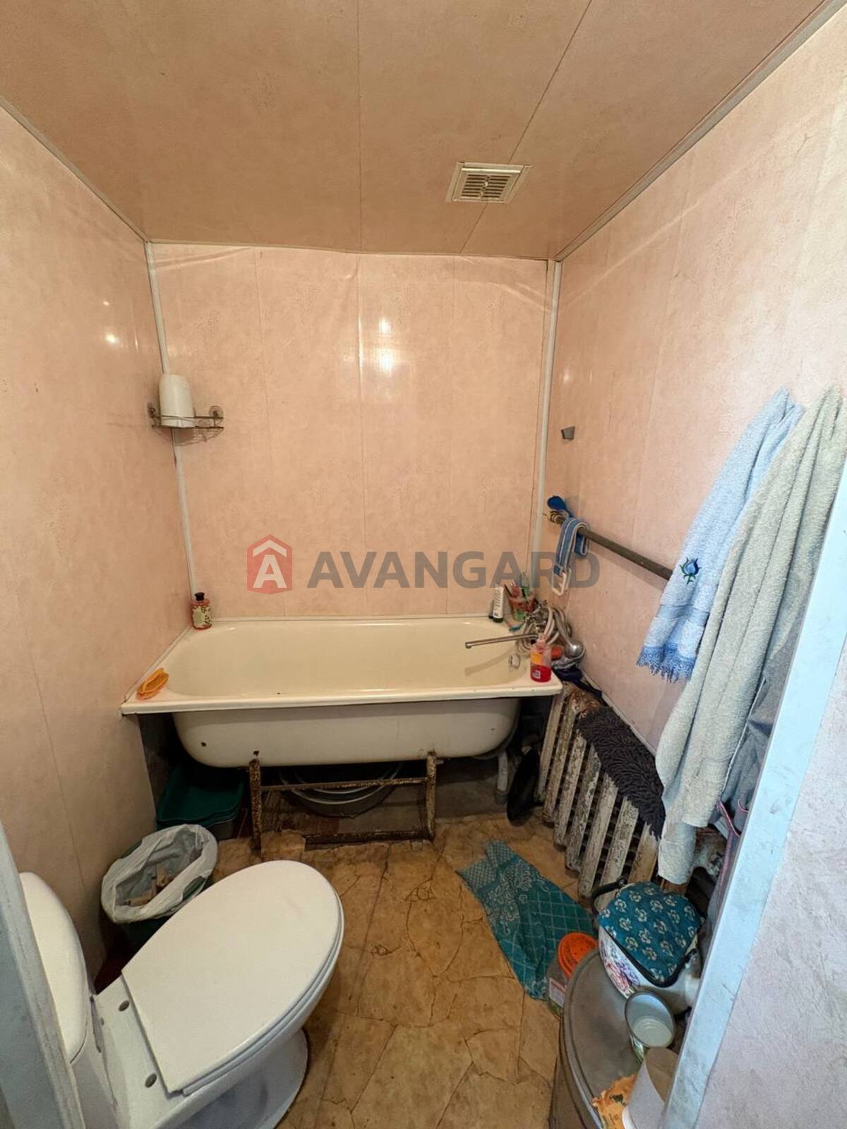 �������, 52 ��.�. ���� 13