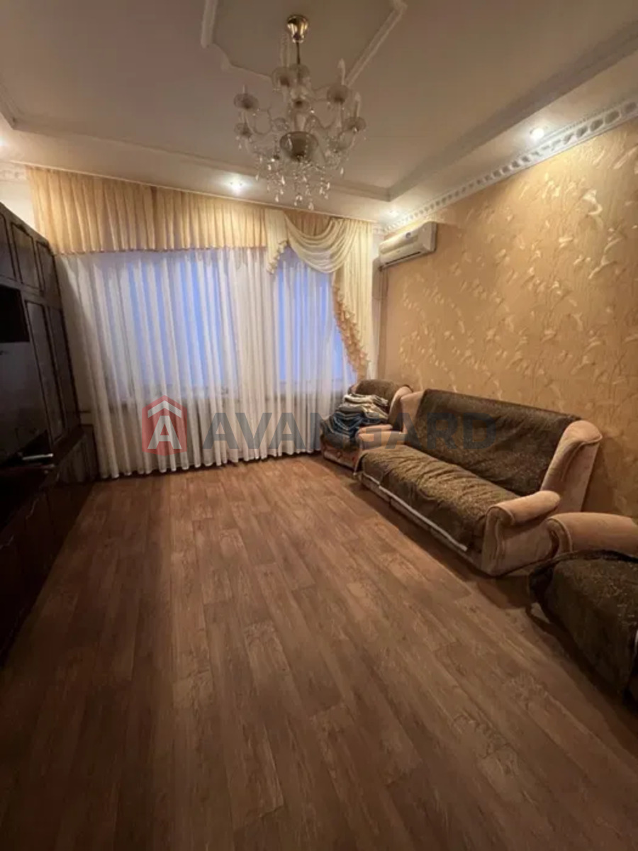 ���, 80 ��.�. ���� 5