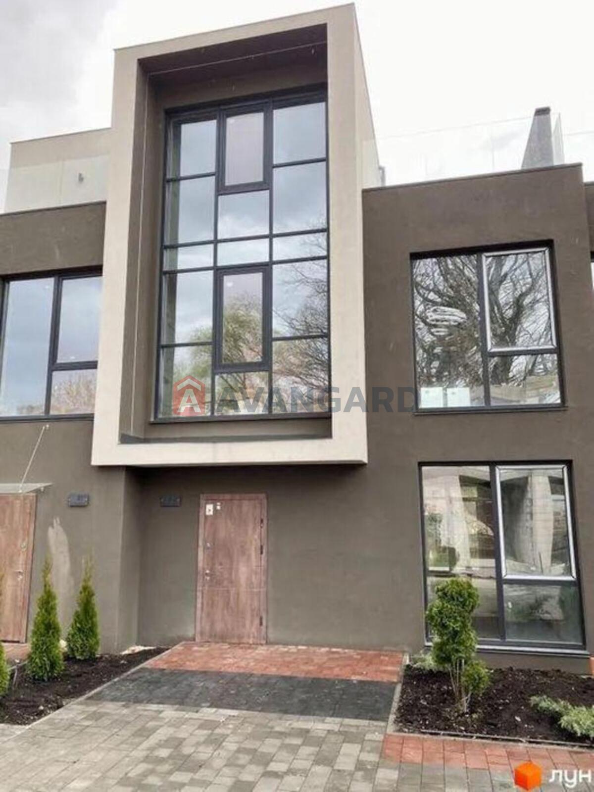 ��������, 134 ��.�. ���� 13