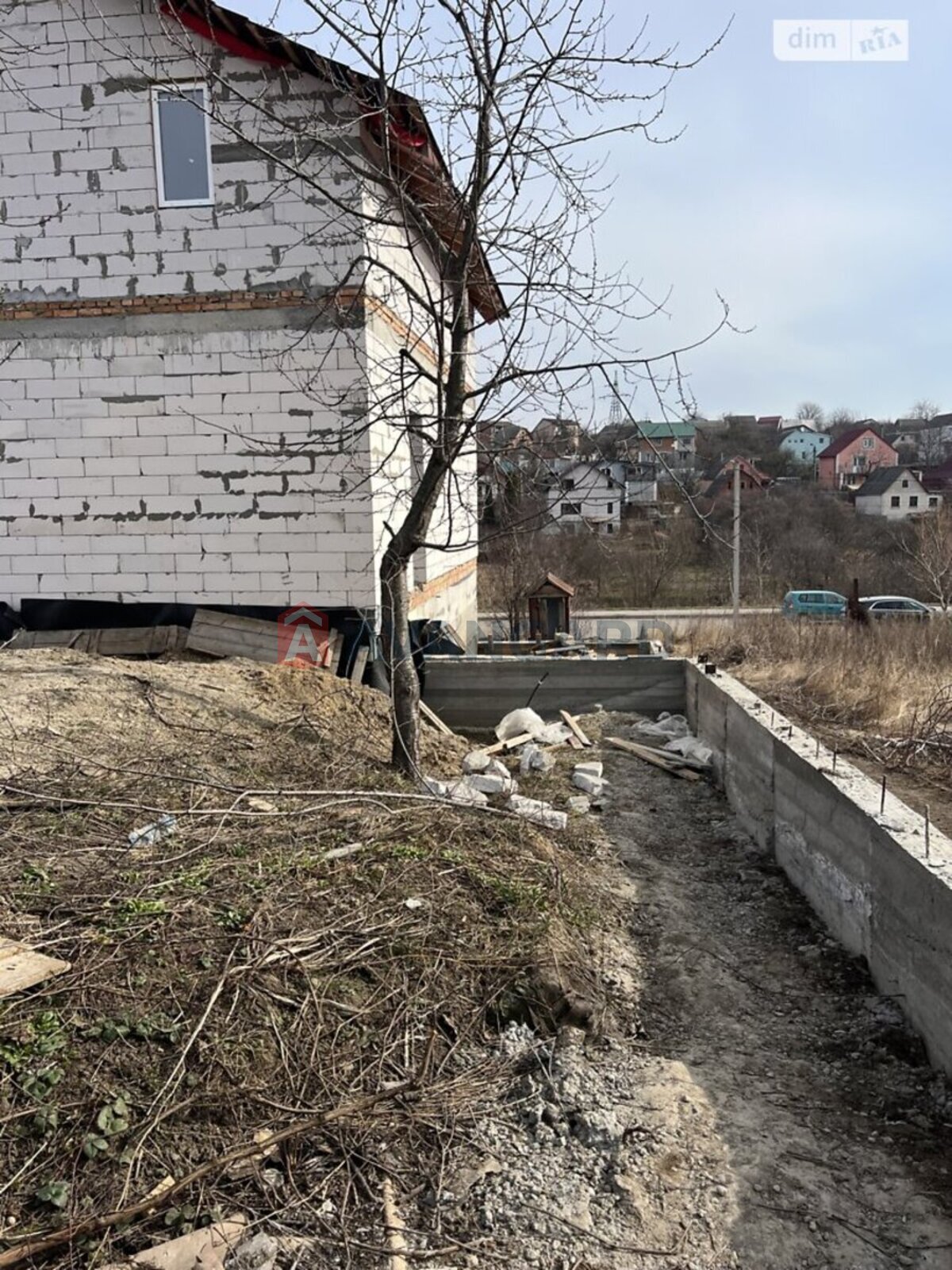 �������, 180 ��.�. ���� 6