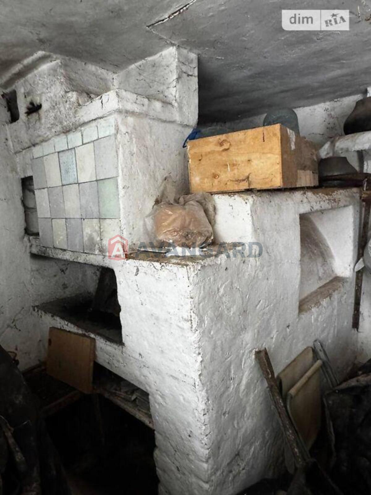 �������, 75 ��.�. ���� 1