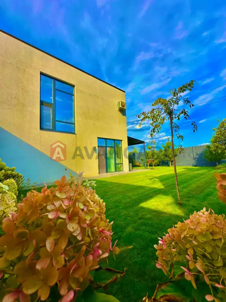 �������, 140 ��.�. ���� 1