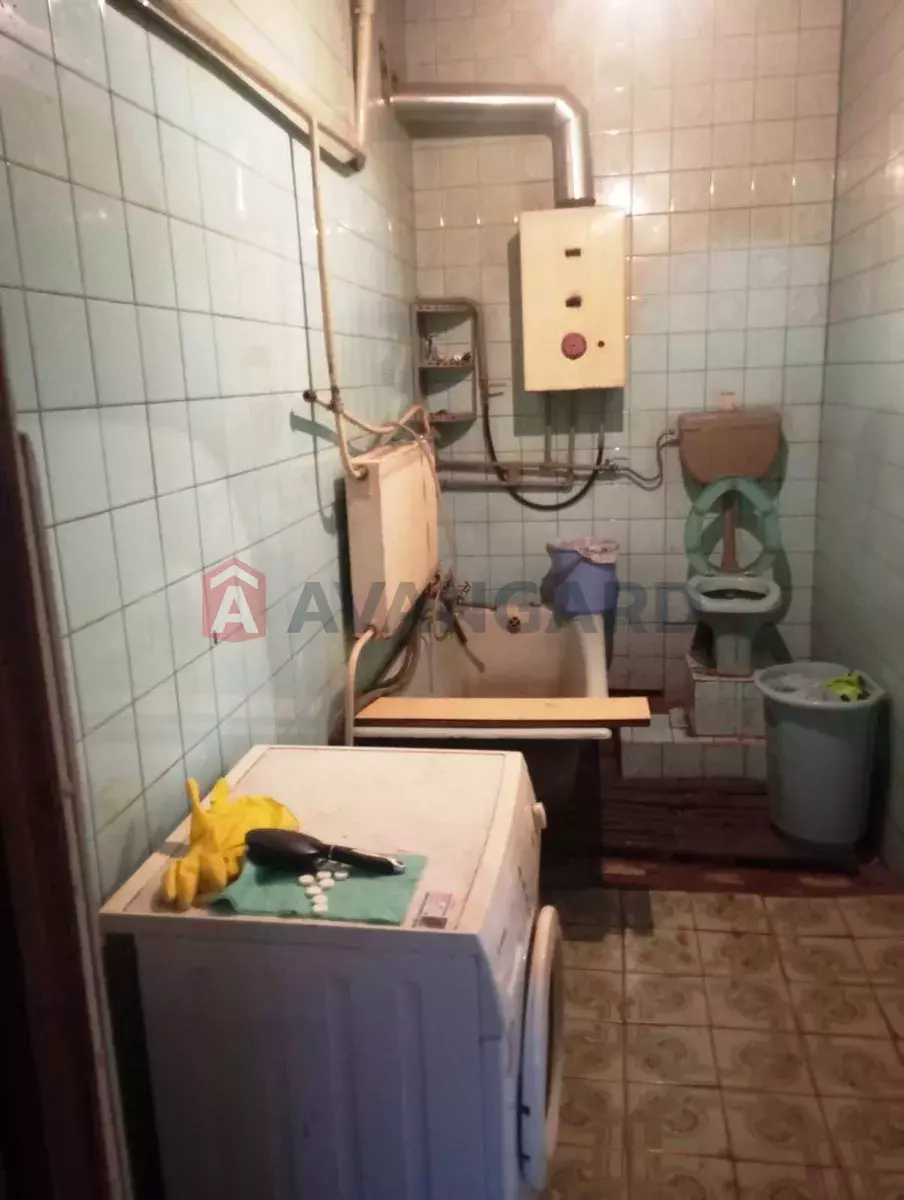 �������, 120 ��.�. ���� 10