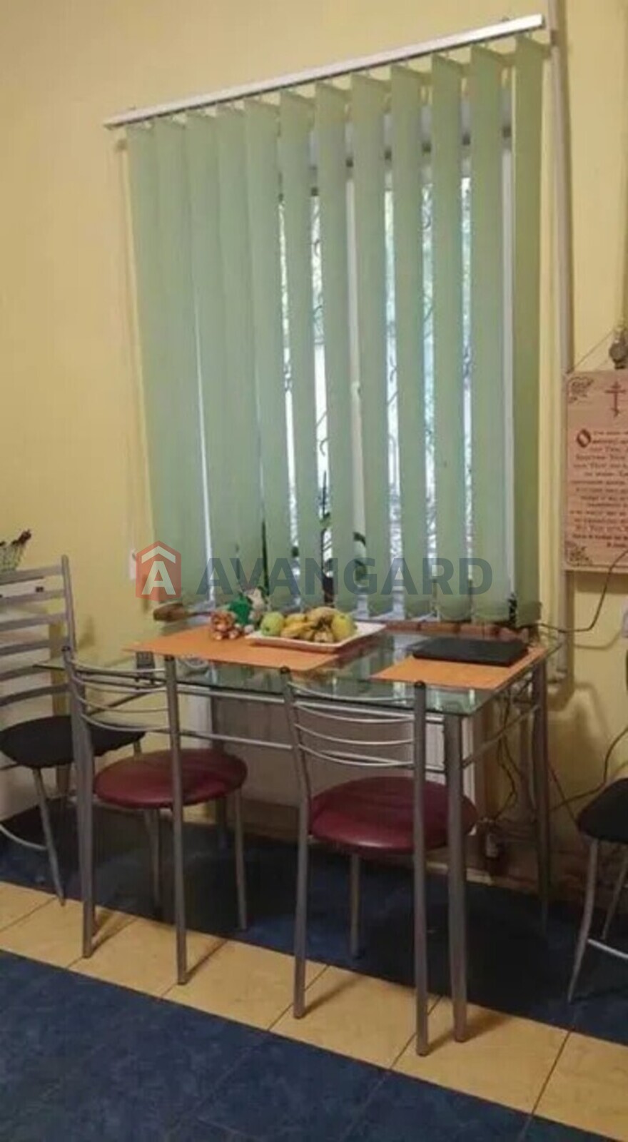 �������, 196 ��.�. ���� 10