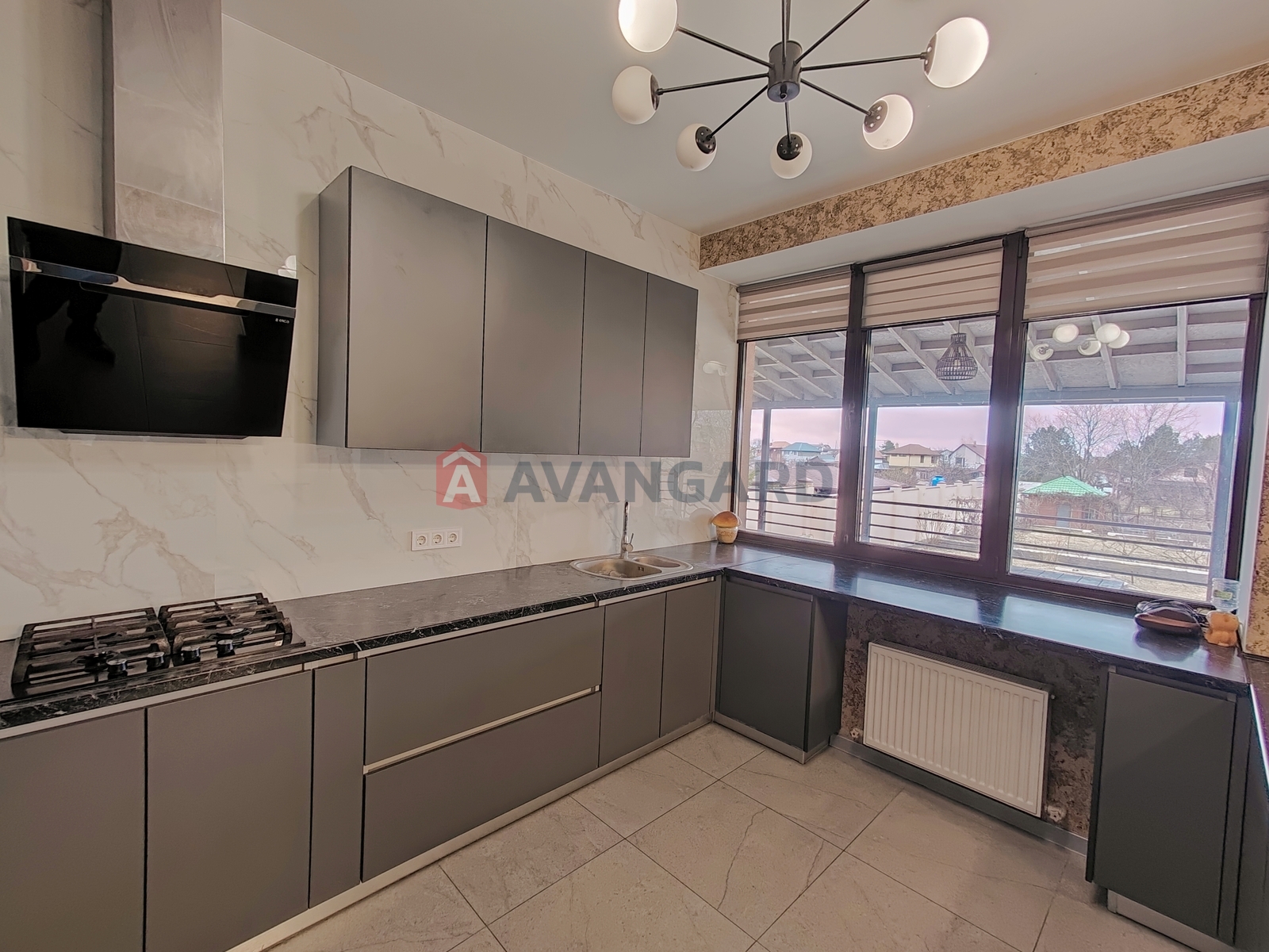 �������, 407 ��.�. ���� 4