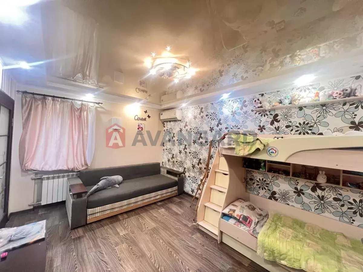 �������, 71 ��.�. ���� 4