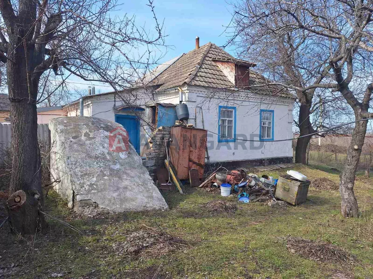 ������� �������, 27 ��.�. ���� 1