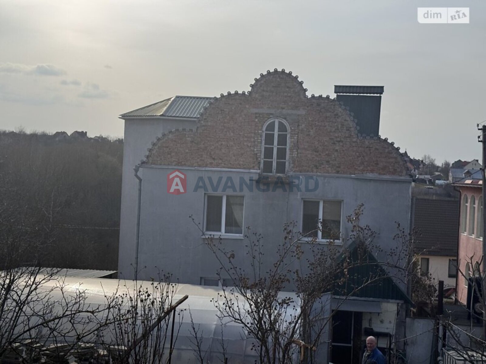 �������, 300 ��.�. ���� 1