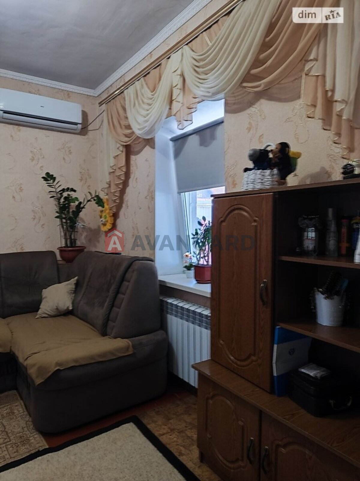 , 90 ..  24