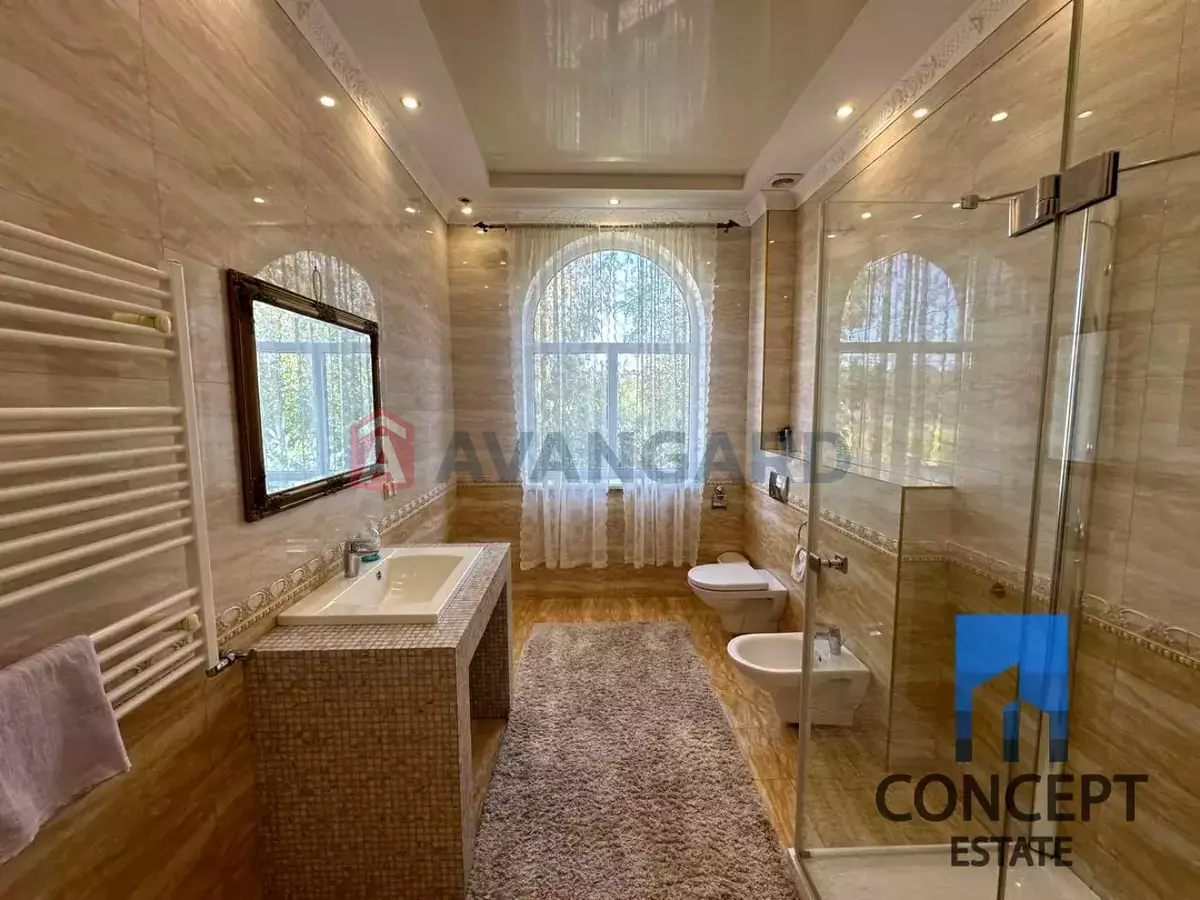 �������, 250 ��.�. ���� 20