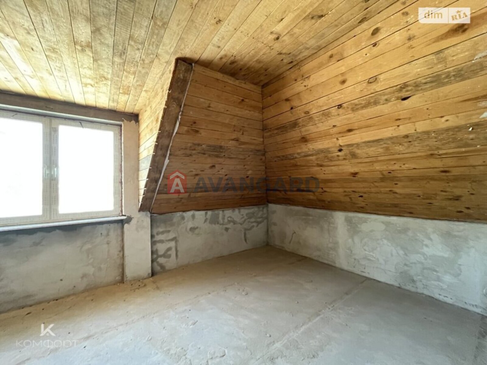 �������, 298 ��.�. ���� 27