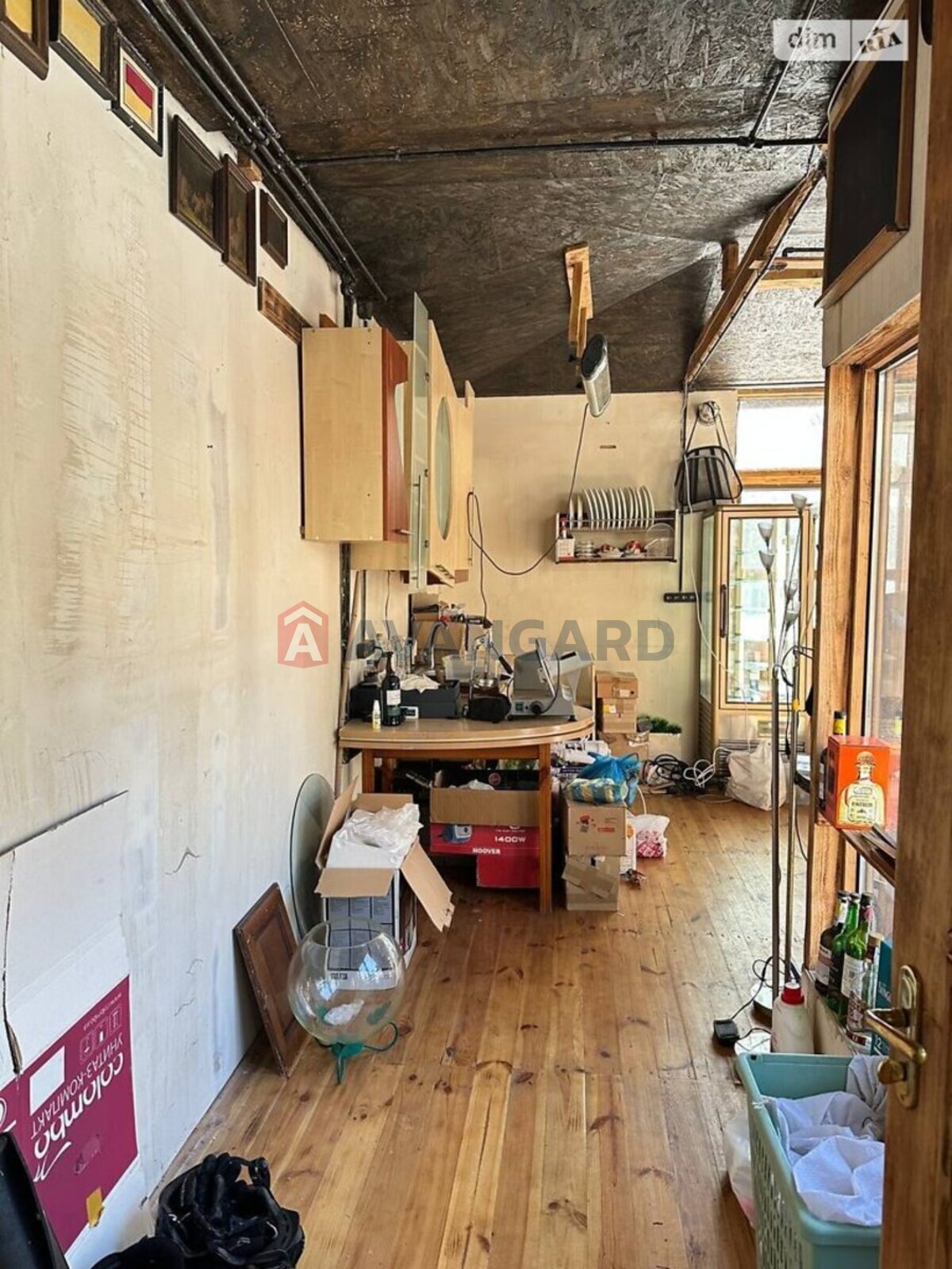 ������� �������, 65 ��.�. ���� 7