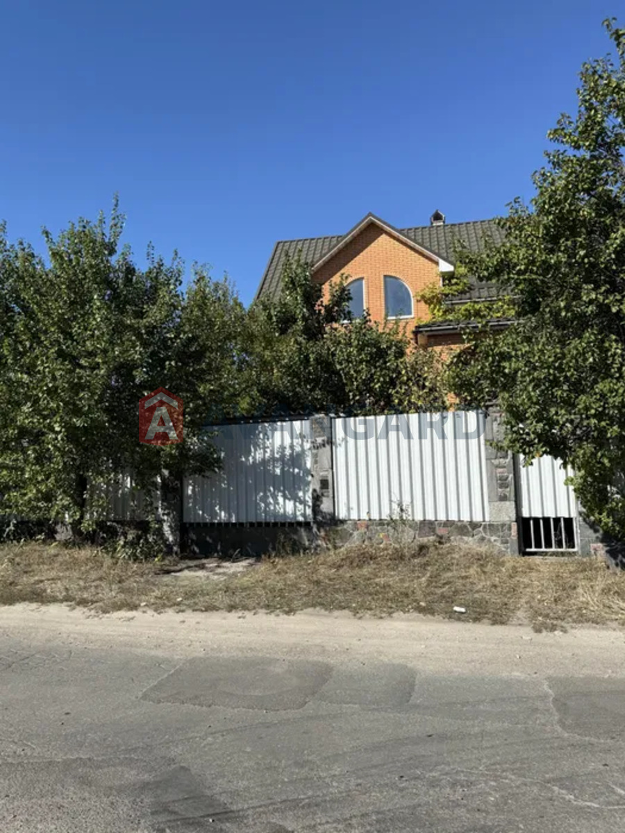 �������, 100 ��.�. ���� 4