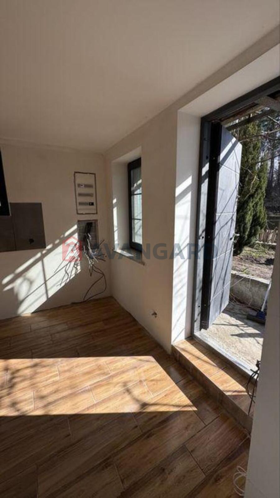 �������, 67 ��.�. ���� 12