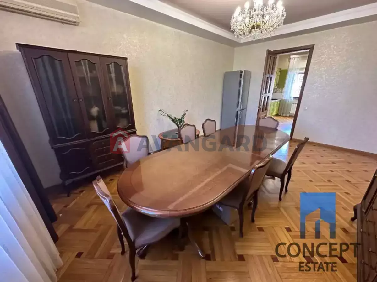 �������, 378 ��.�. ���� 18