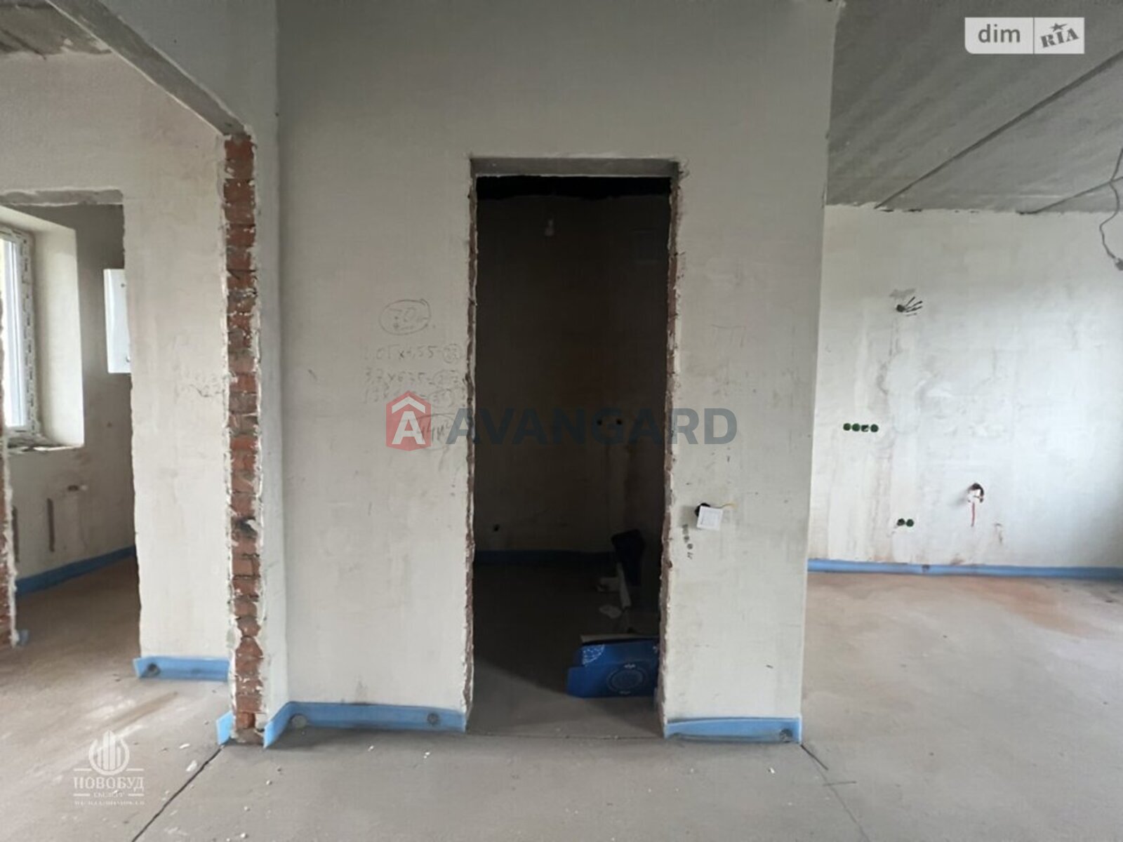 ���, 105 ��.�. ���� 7