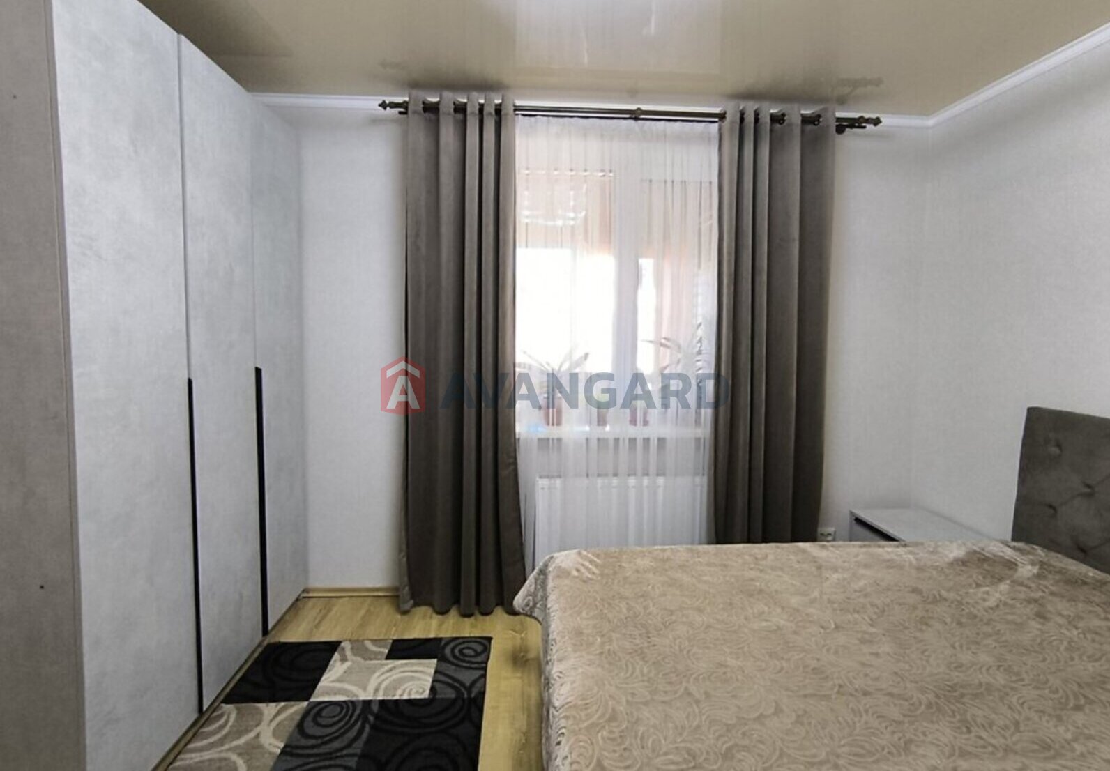 ������� �������, 80 ��.�. ���� 15