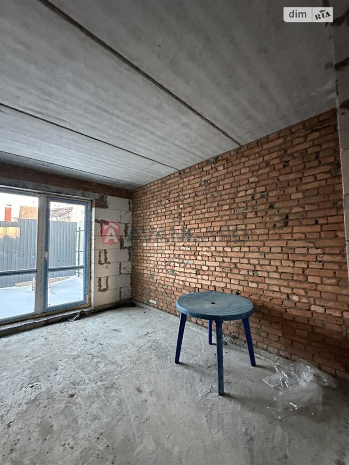 ��������, 75 ��.�. ���� 11